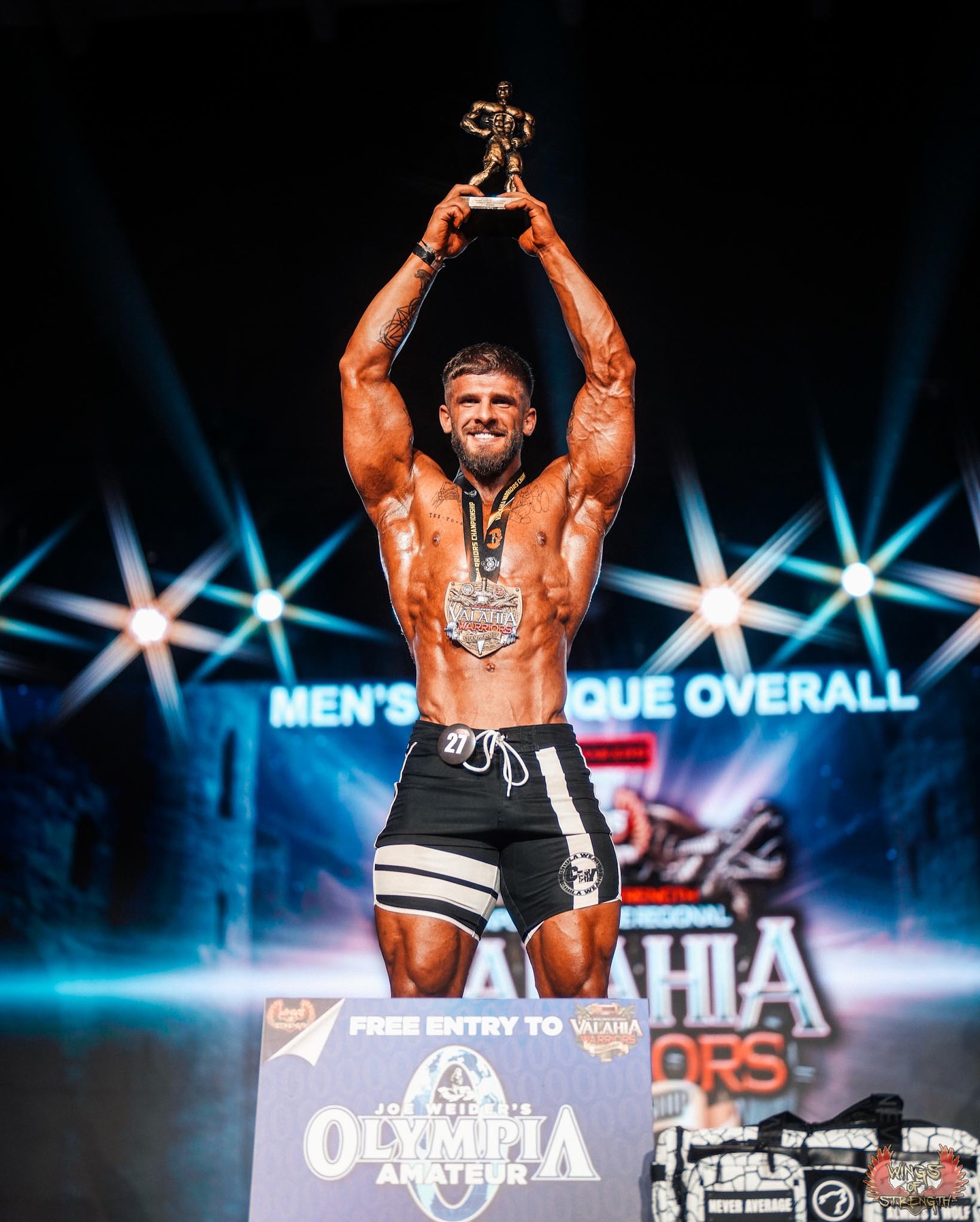 Ruja Tudor — antrenor personal, campion Men's Physique